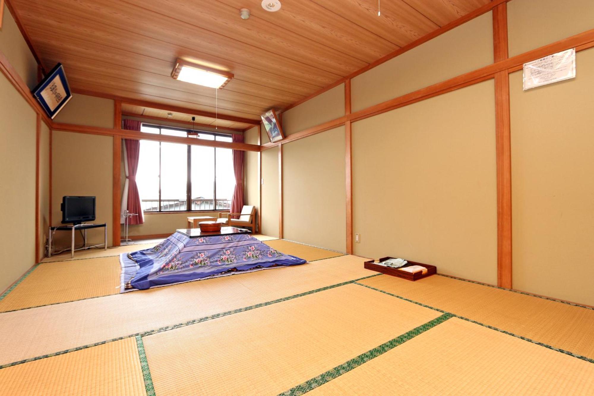 Sugakuso Hotell Yamanakako Eksteriør bilde