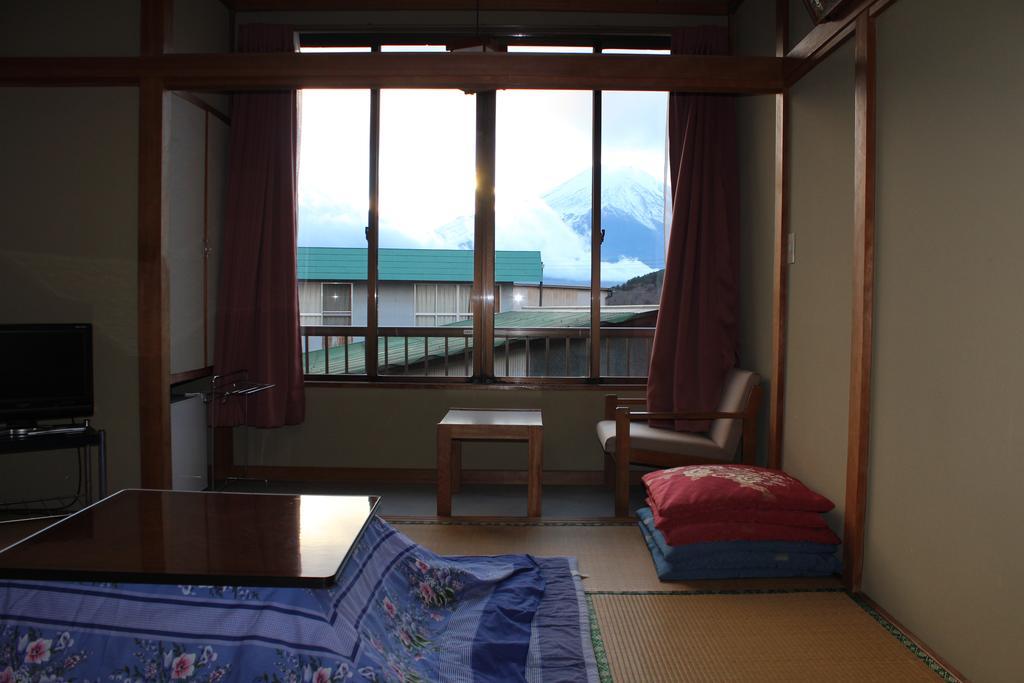 Sugakuso Hotell Yamanakako Eksteriør bilde