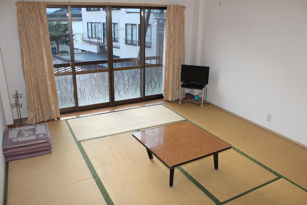 Sugakuso Hotell Yamanakako Eksteriør bilde